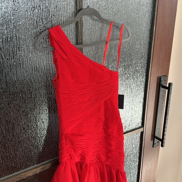 Mac Duggal 55908 Ruffle Skirt One Shoulder Dress Elegant Red size 2. - Picture 12 of 12